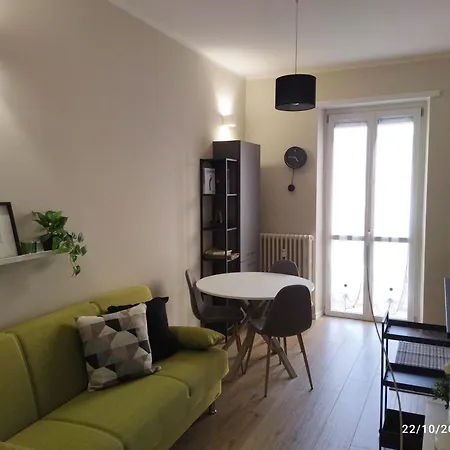 52 - Bilocale Apartman Torino