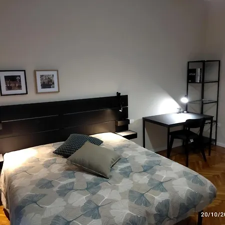 52 - Bilocale Apartman Torino